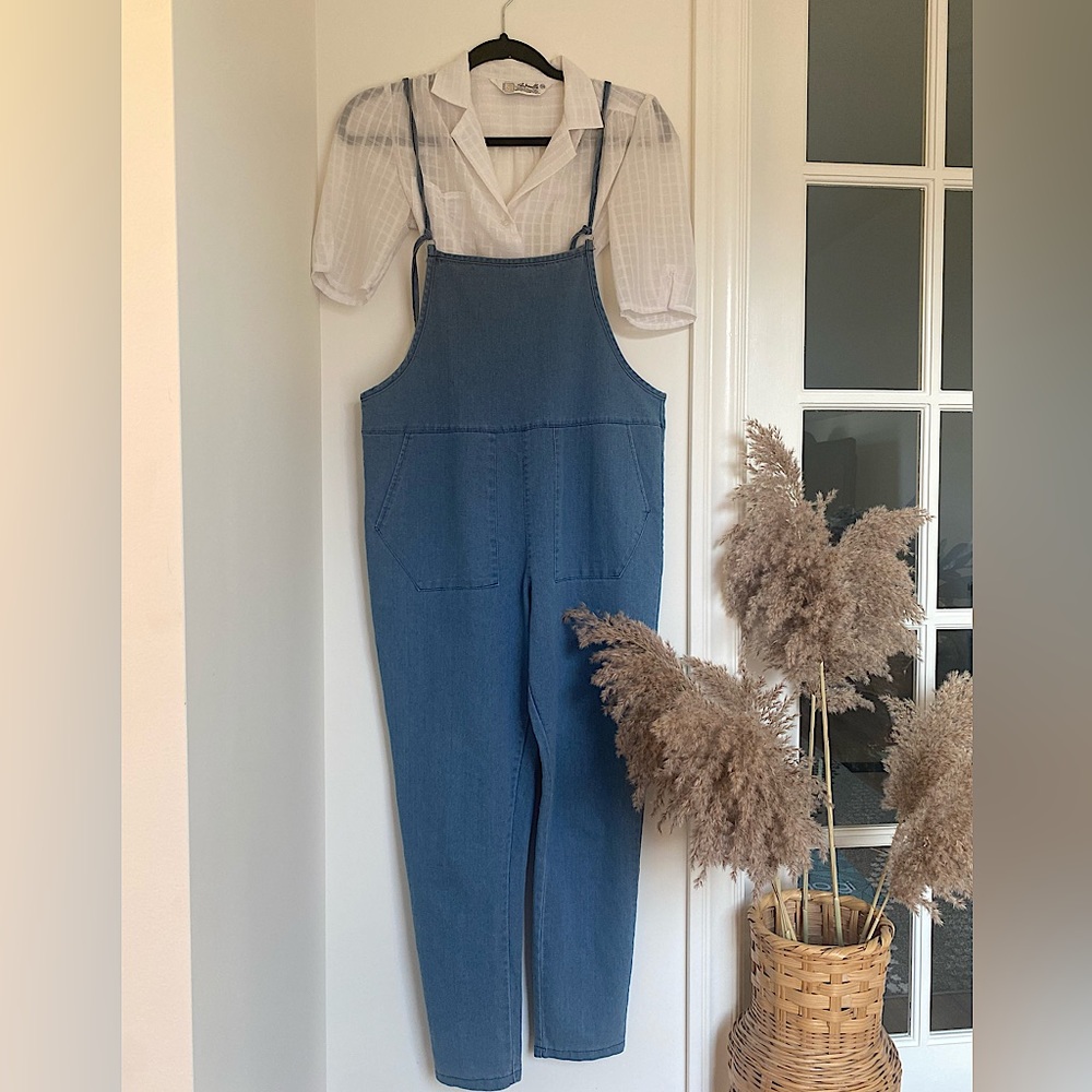Vintage Denim Overalls🌻